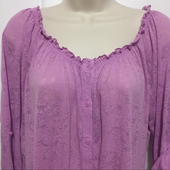 🚫SOLD🚫NY & Co Lavender Button Peasant Blouse - Picture 2 of 8